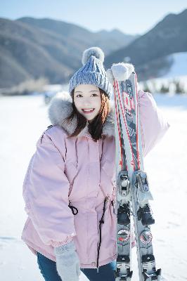 图书馆的女友,欧洲尺码日本尺码专线图片