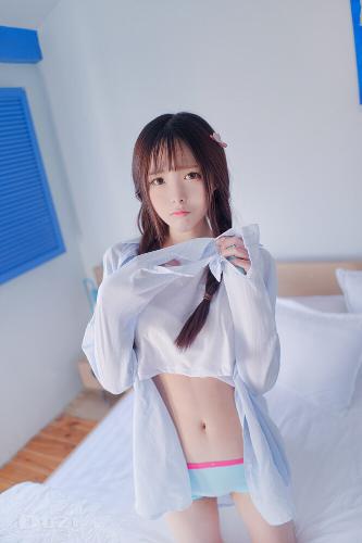 美丽小蜜桃