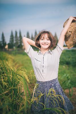 蜜丝婷大草莓和小草莓对比,青丝影院电视剧播放