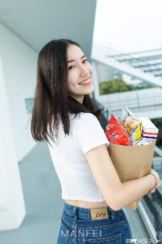 农场主的三个女儿集免费观看